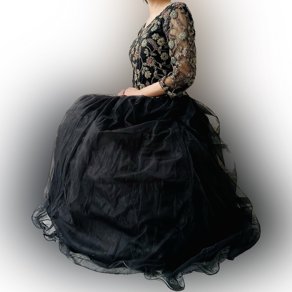Traditional Pakistani Indian lehenga choli in black eid formal wear